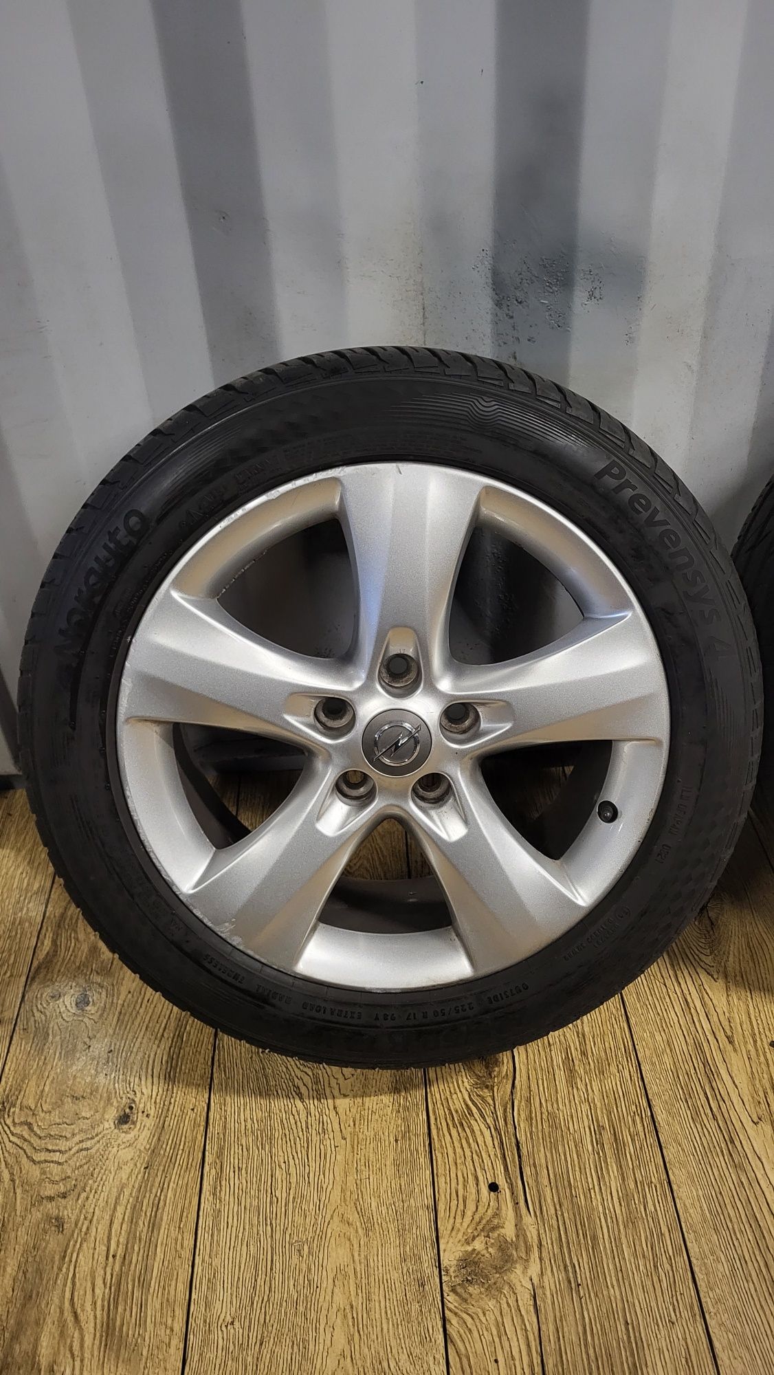 Alufelgi Opel 17" 5x115 z oponami 225/50 R17 Astra J Zafira C Insignia