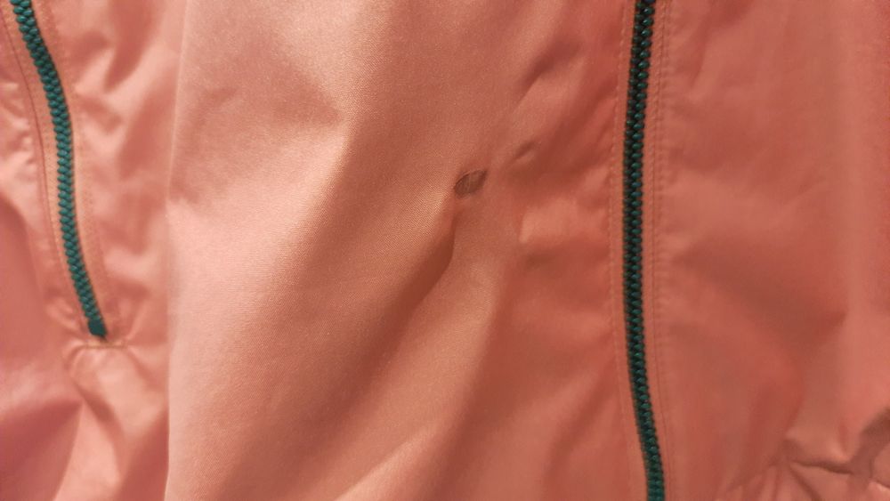 Kurtka przeciwdeszczowa firmy FERRARI