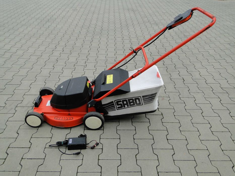 Kosiarka AKU Akumulatorowa SABO z ładowarką laweta aluminiowa Germany