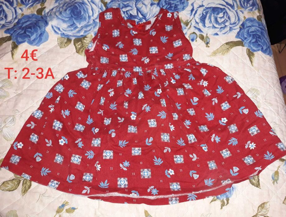 Roupa de menina, tamanho 2 a 3 anos.