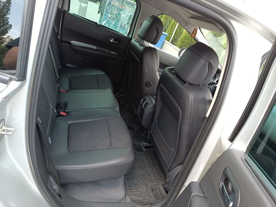 Peugeot 3008  Blu e HDI 1.6  2015р