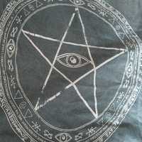 koszulka pentagram t-shirt napis na plecach