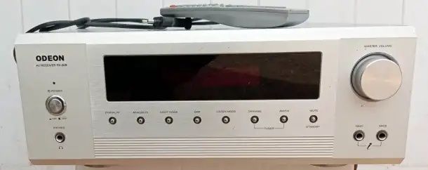 Av ресивер  ODEON модель RX-828 .