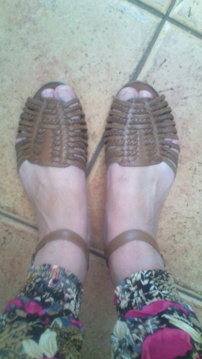 skórzane sandały damskie rozmiar 42,5