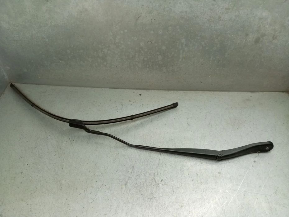 Haste / braço de escova limpa vidros frente direita RENAULT Clio V (BF