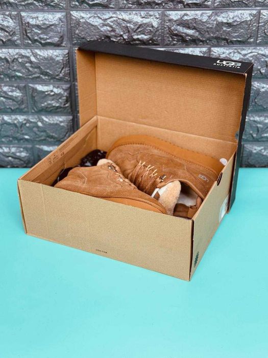 женские зимние кроссовки Ugg Lowmel рыжие высокеи кроссовки на меху