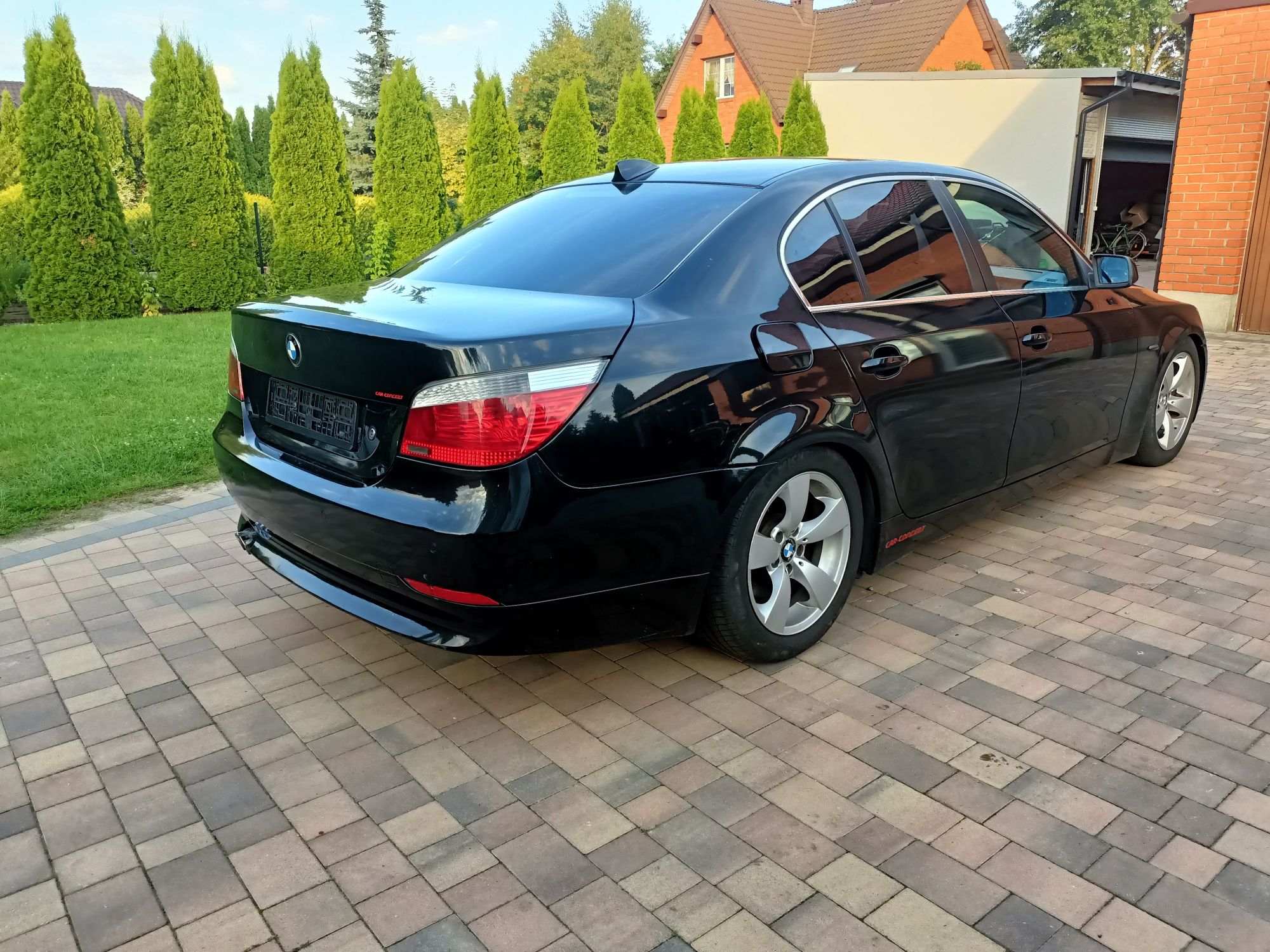 Bmw E60 2.2 benzyna 170 KM czarna