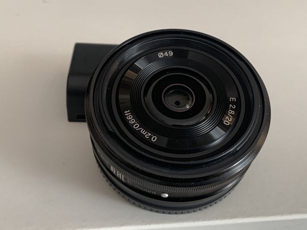 Obiektyw Sony 20 mm f2.8