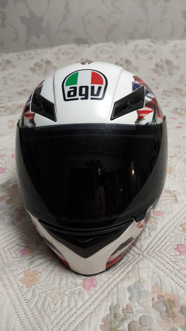 Продам шлем AGV K3 , размер XS, цена 4100 грн.