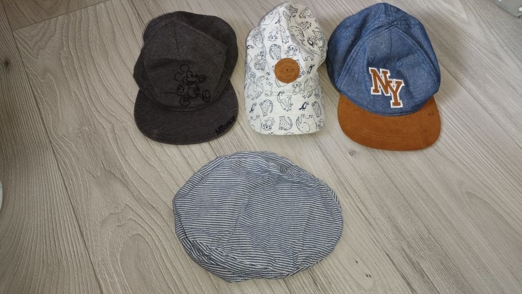 Czapki lato h&m 80