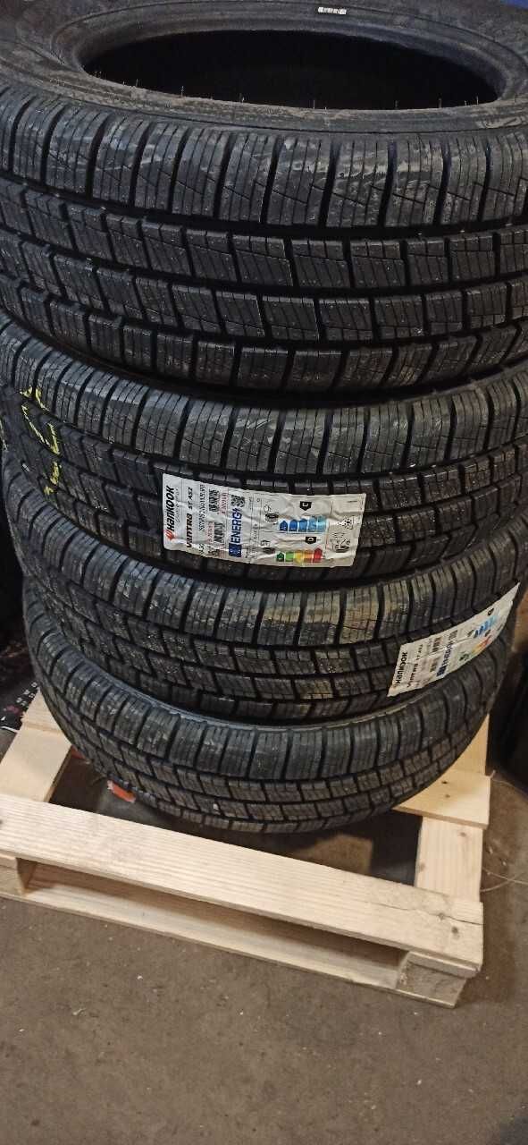 195/70R15C HANKOOK VANTRA ST AS2 RA30 104/102R