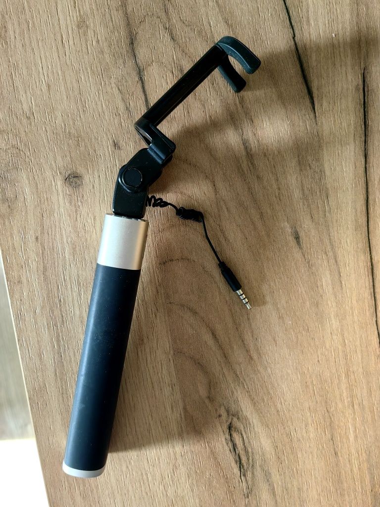 Selfie stick Huawei kijek do selfie czarno złoty jack kompatybilny