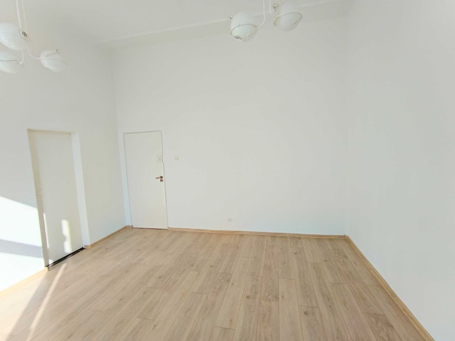 Lokal 21m2 Biuro,Usługi + PARKING ul. Grzegórzecka RONDO GRZEGÓRZECKIE