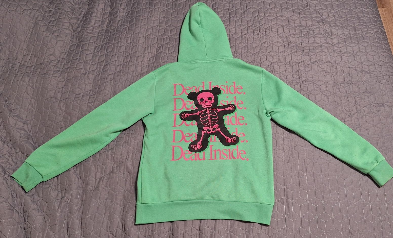 Bluza męska Cropp zielona z misiem rozmiar L