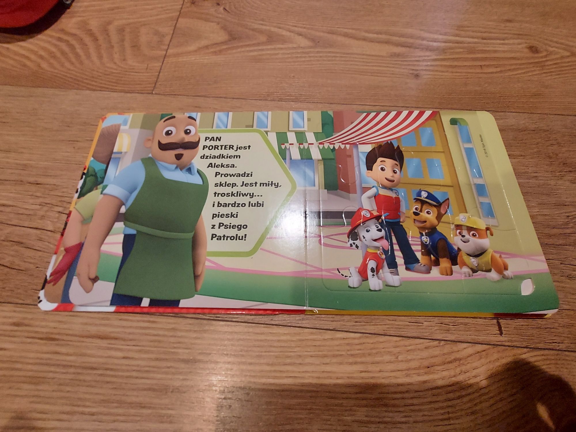 Psi Patrol książka z puzzlami