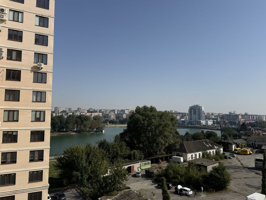 3к квартира в центрі міста, елітний будинок, ЖК Парадіз, нерухомість