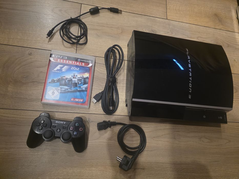 Konsola Sony Playstation 3 Fat 320 GB PS3 + Oryginalny Kontroler + Gra