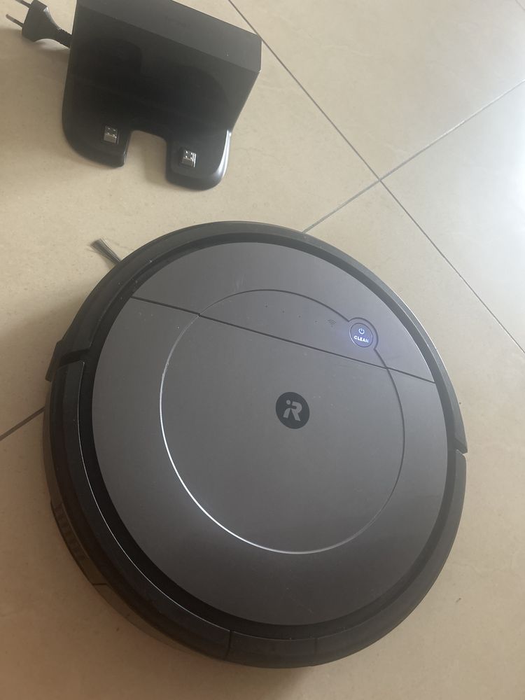 IRobot Roomba mopujaco-odkurzajaca