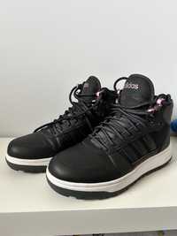 Sprzedam buty zimowe damskie Adidas