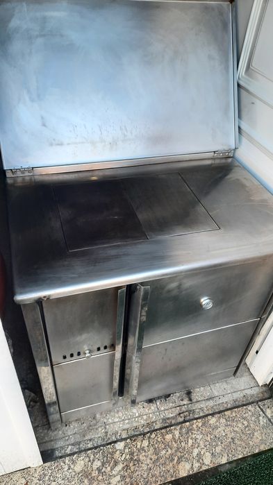 Fogão inox em bom estado