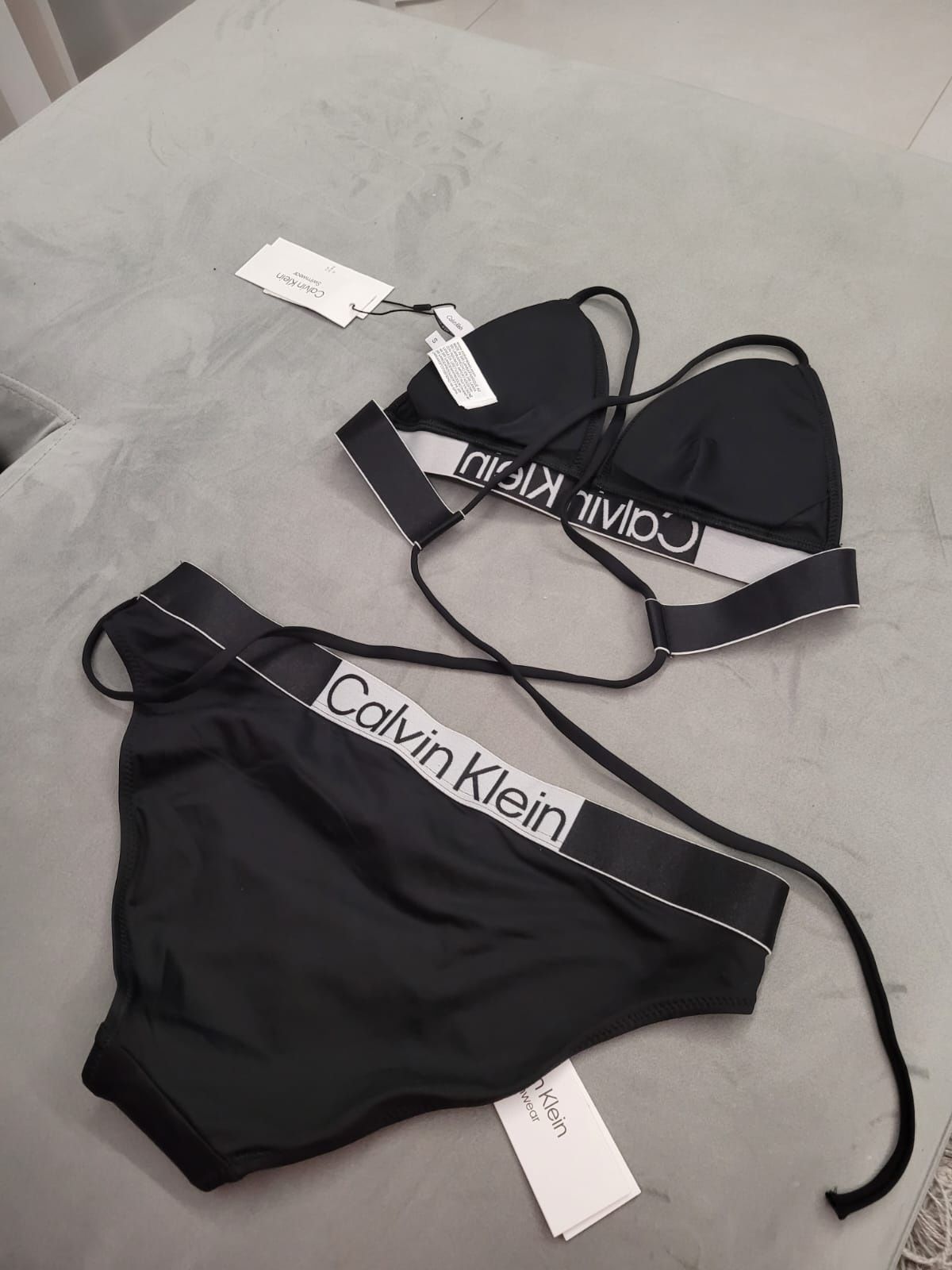 Nowy oryginalny dwuczęściowy strój kąpielowy Calvin Klein