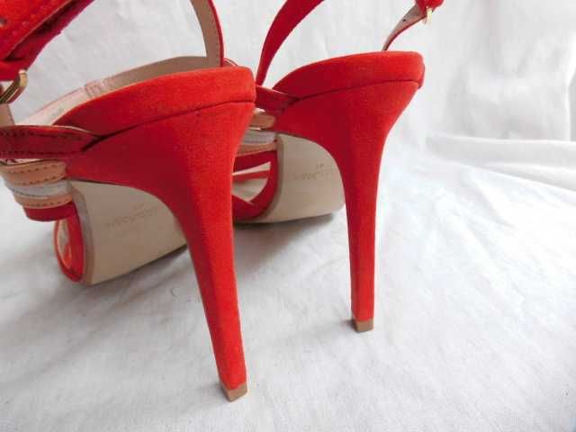 Zara Basic czerwone kolorowe zamszowe szpilki sandałki 41