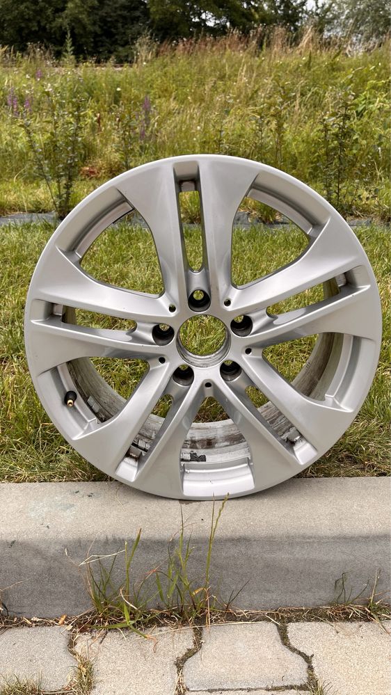 Felgi aluminiowe R17 (5x112) - J8,0 x 17H2 x ET48  super stan.