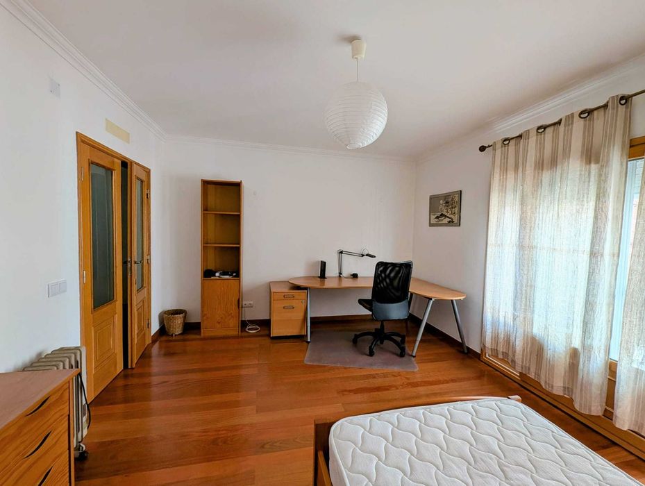 Quarto em prédio tranquilo, Celas, Coimbra