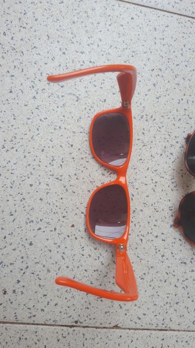 3 pares  óculos de sol  Raul Ban