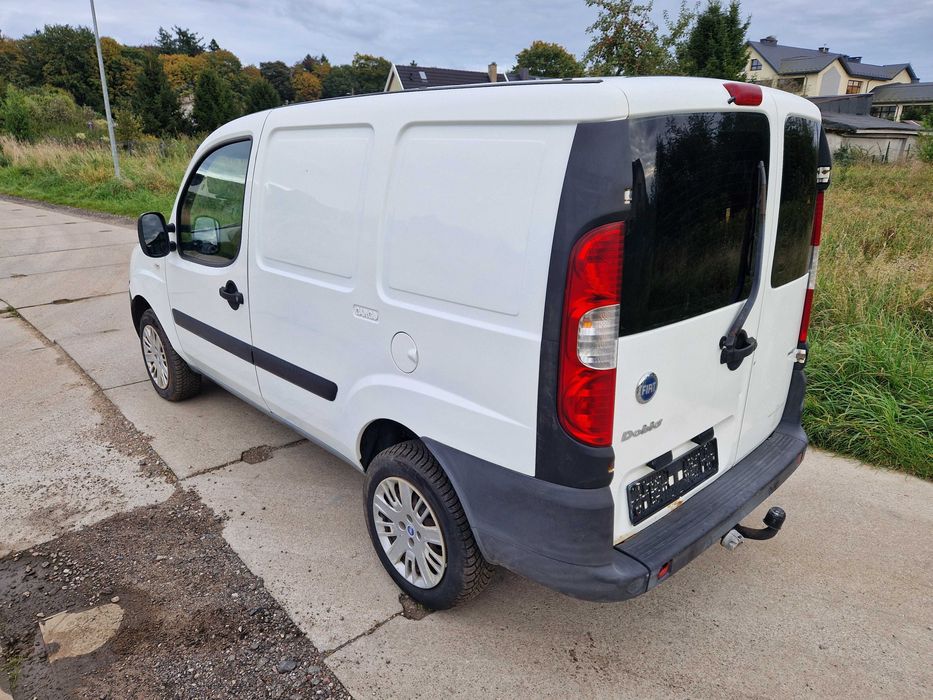 Ładny FIAT DOBLO2007r,2-ręka,bezwypadkowy,sprowadzony,opłacony,faktura