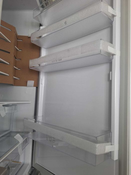 Frigorífico combinado de encastre TEKA [100% novo]