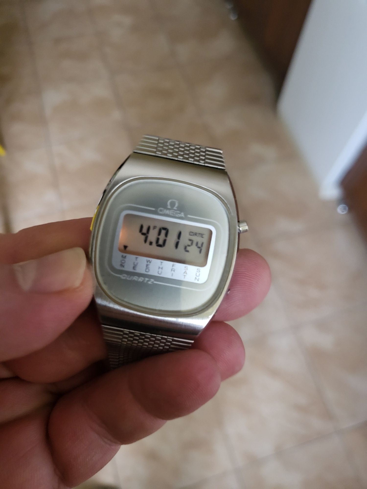 Zegarek Omega LCD vintage