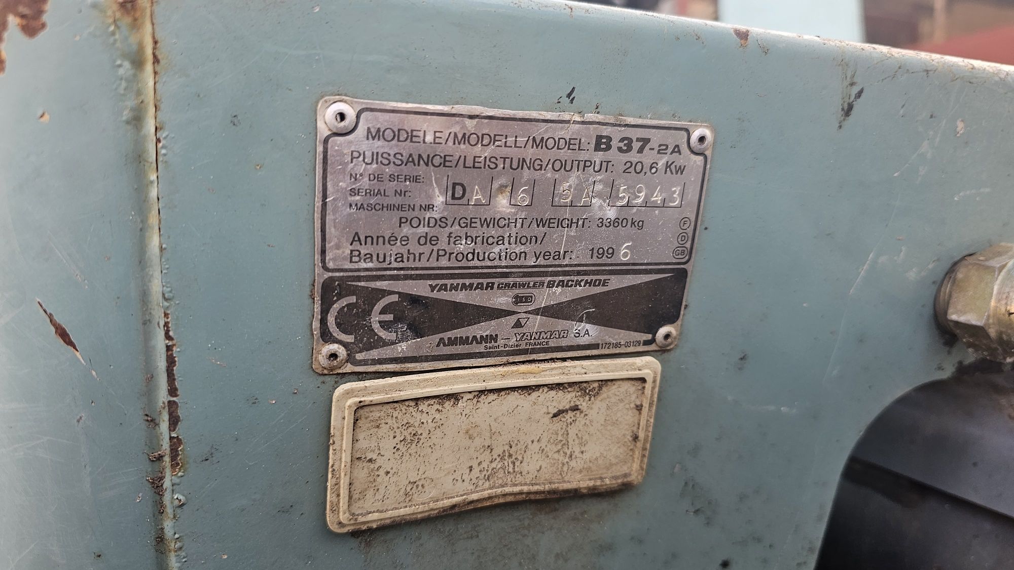 Yanmar B-37  мініекскаватор 3.3тони