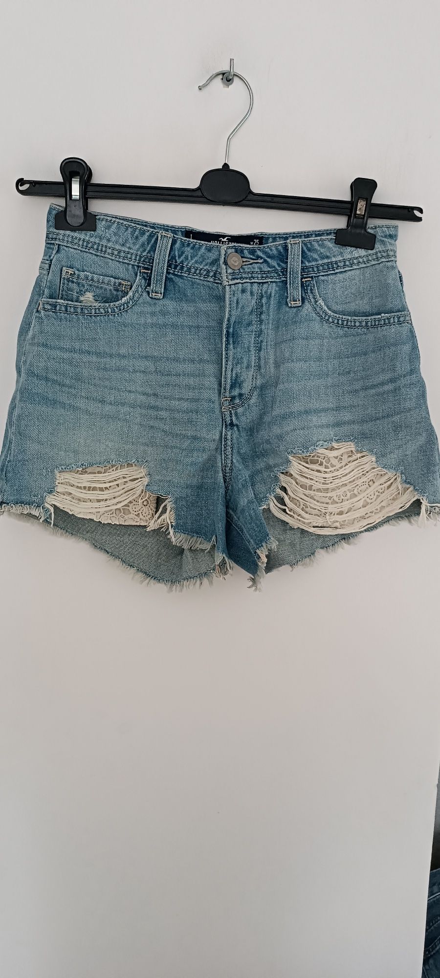 Szorty jeansowe Hollister roz 1 W25