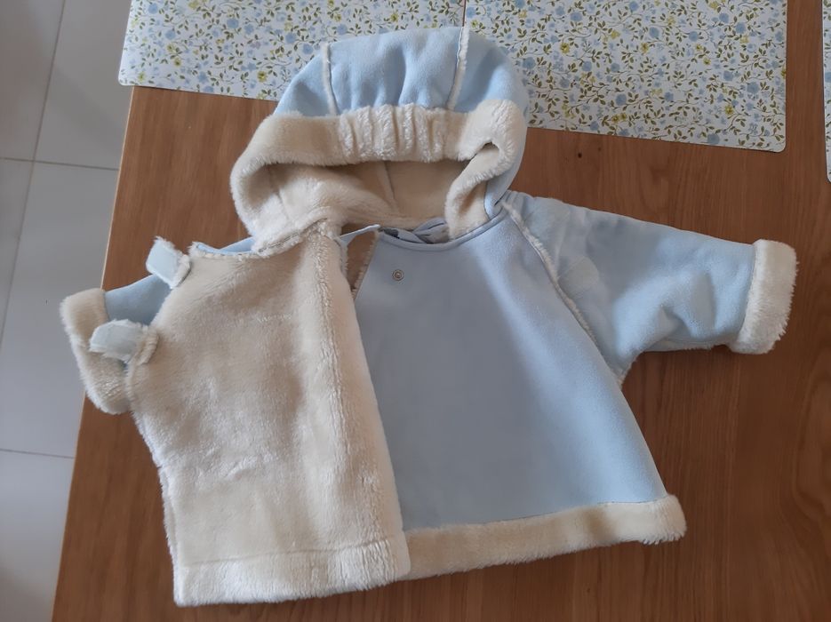 Kożuszek niebieski 6-9 mcy rozm. 74 kurteczka zimowa ciepła
