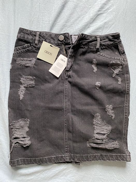 Spodniczka jeansowa Asos rozmiar 38 sprany kolor czarny z przetarciami