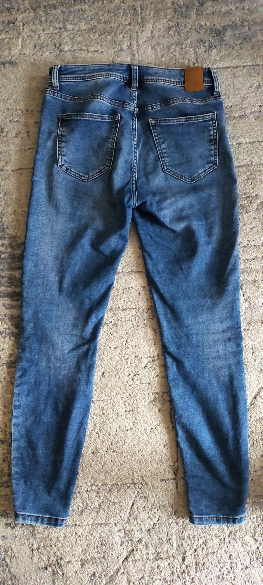 Spodnie jeansy New Yorker r. M 27