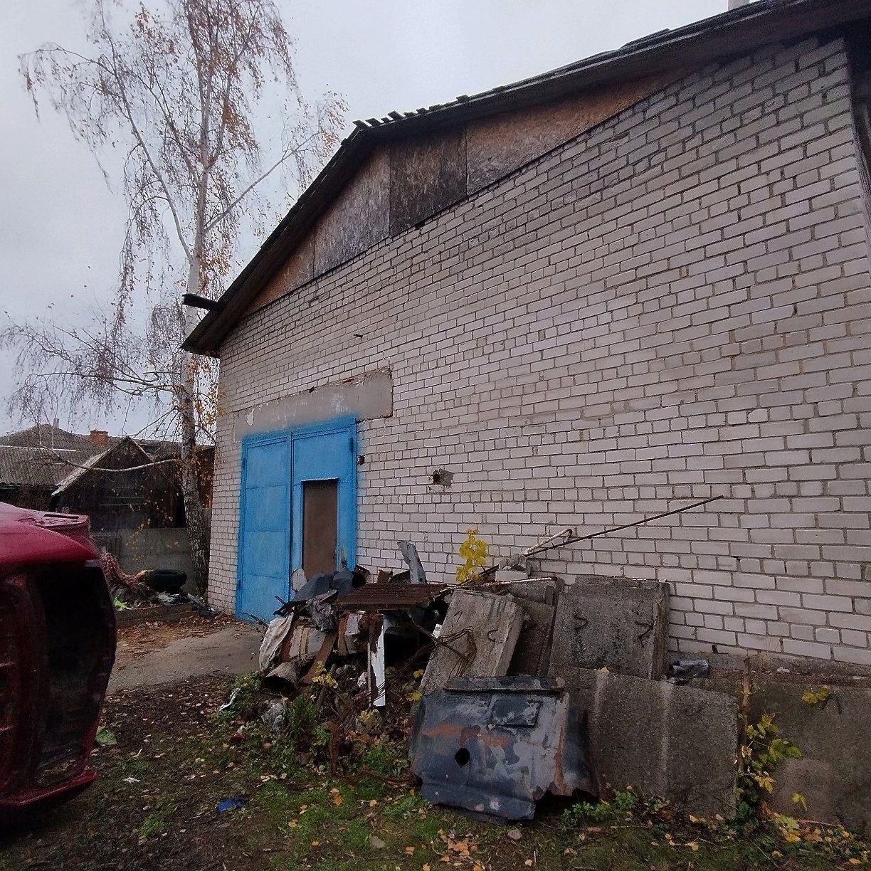 Продам здам в оренду промислову будівлю в смт Ріпки
