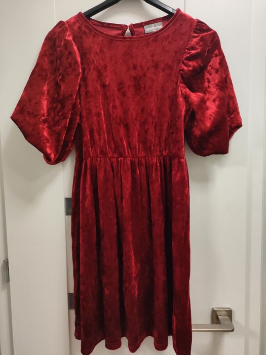 Sukienka czerwona rozmiar 164 modna