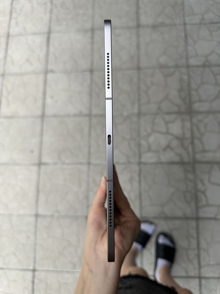 Apple iPad Air 13 M2 Chip 128GB Wifi+LTE Space Gray