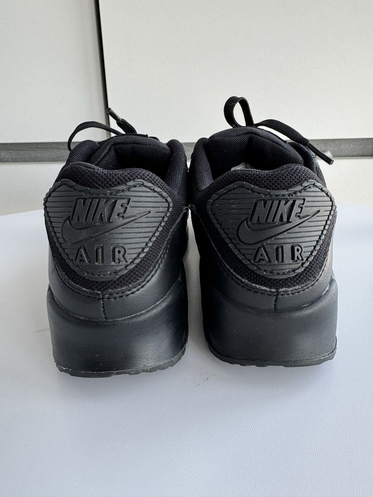 Жіночі nike air max