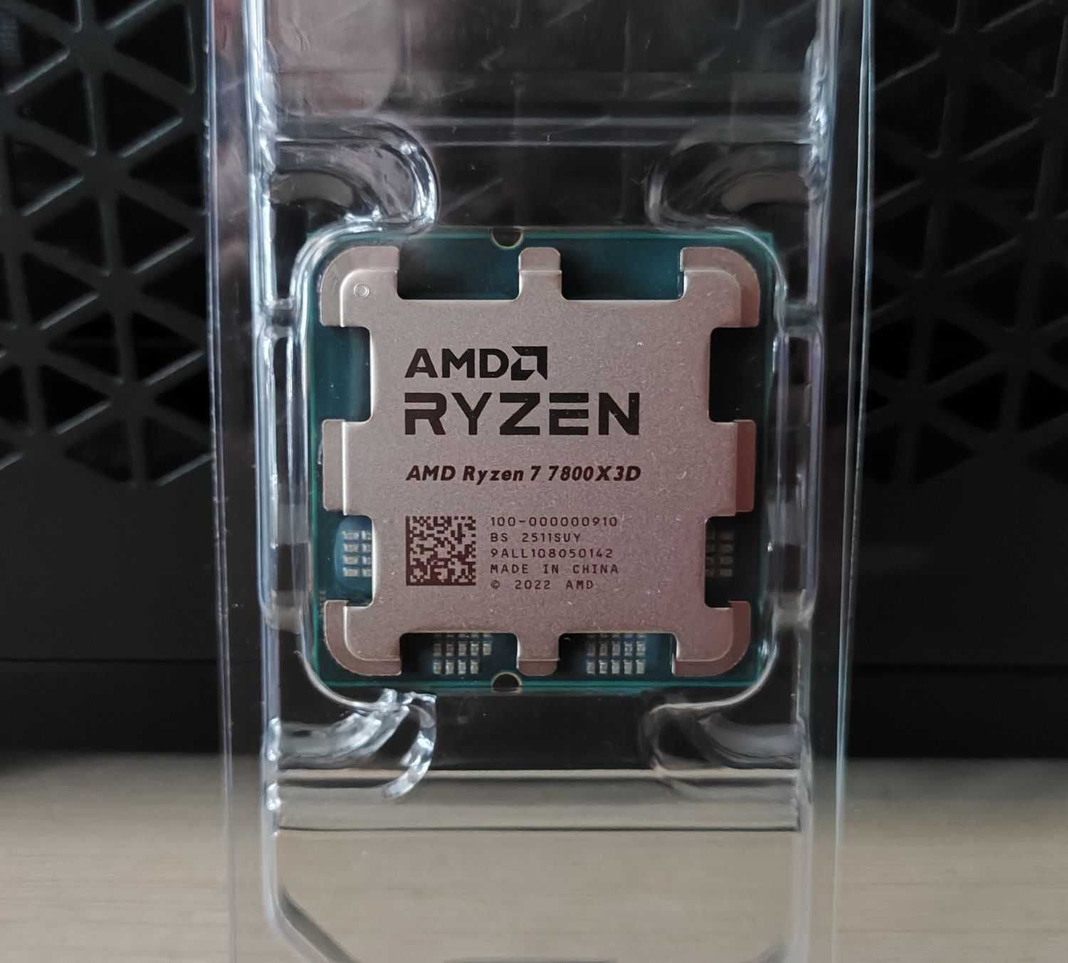 НОВЫЙ! Процессор AMD Ryzen 7 7800X3D (8/16 Ядер, 5 ГГц, 96 МБ L3)