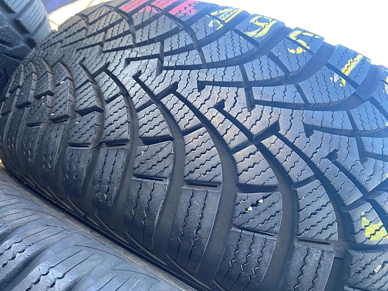 195/65r15 Goodyear UltraGrip 9_7,5mm_4szt_(39)