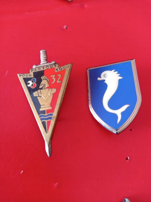 Crachas militares franceses