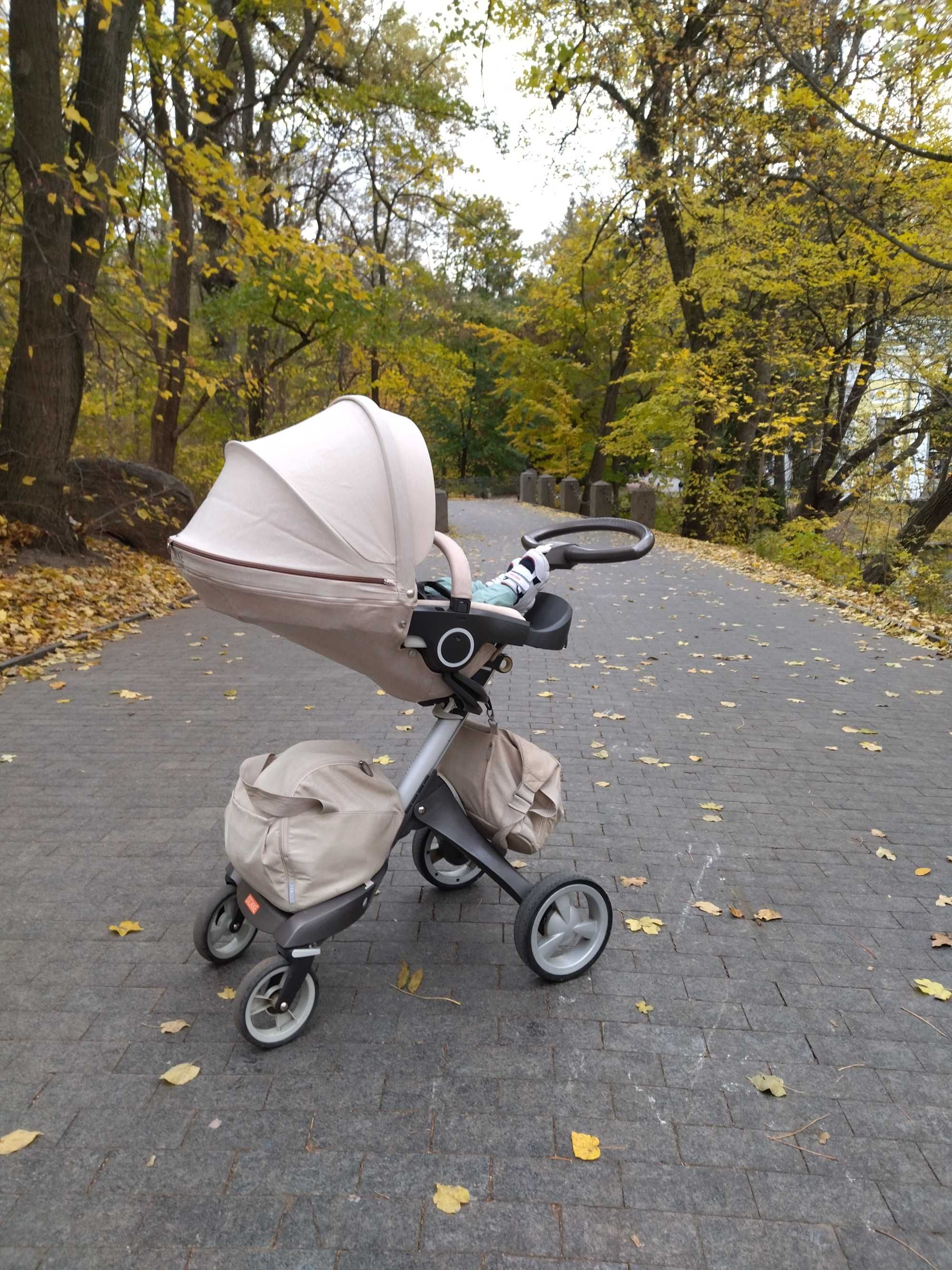 Самая красивая коляска Stokke Xplory (трансформер)