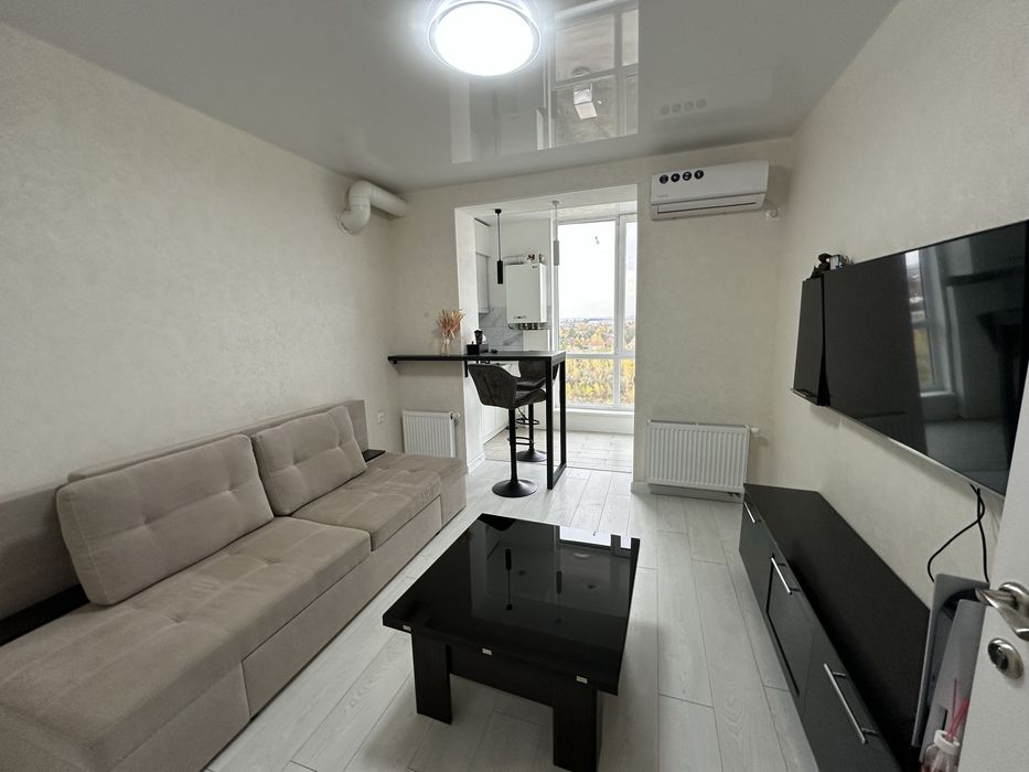 Продаж , Брама -1 / Слобожанський