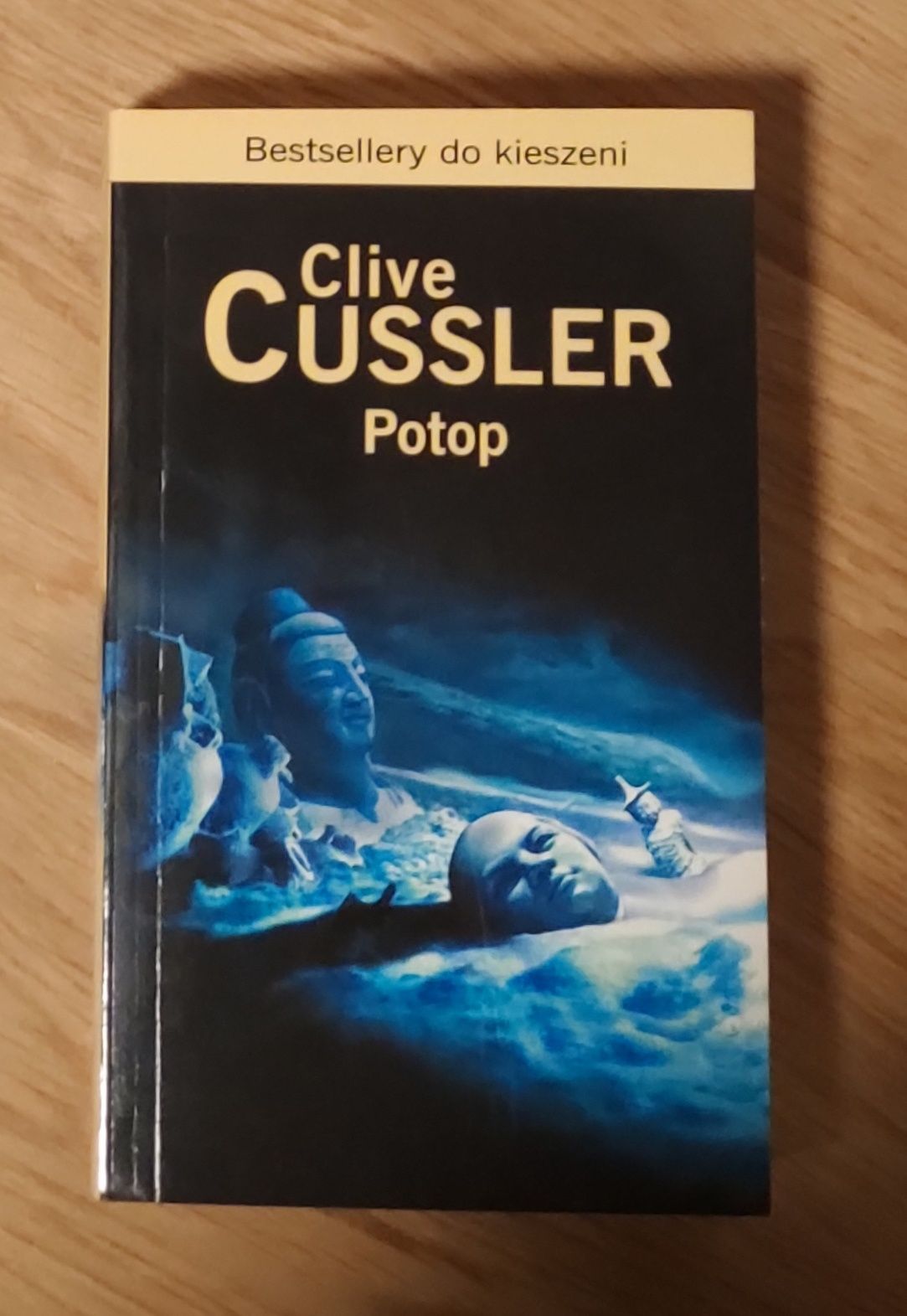 Książka Clive Cussler "Potop", kieszonka, nowa