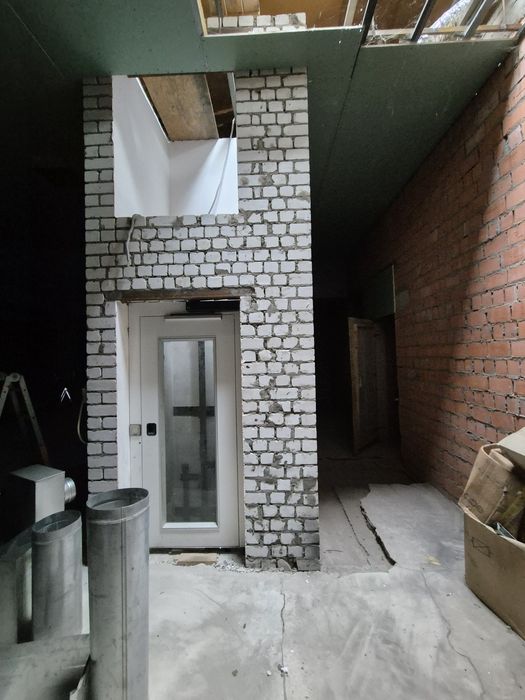 Продам шикарный дом в лесу! Обуховка! Серебряный Бор! 30 соток!