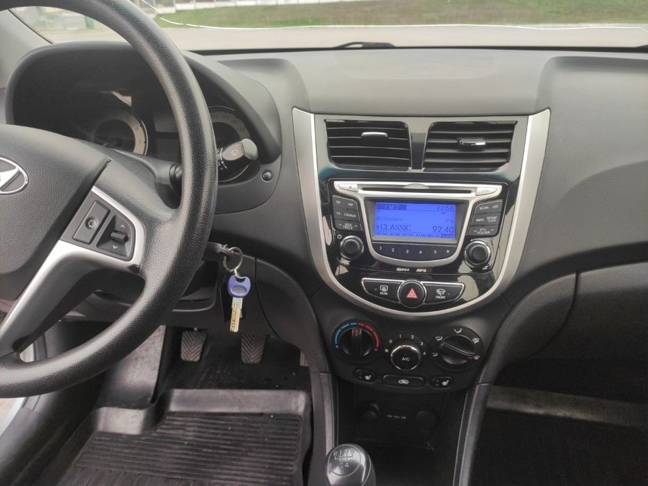 Хюндай Акцент рідний пробіг!