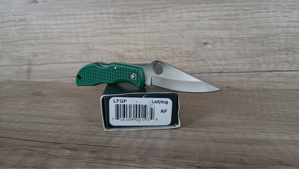 Spyderco Ladybug LFGP 2004 рік, складний ніж. Оригінал! Новий!